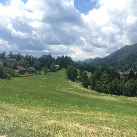 Cerne Nočitev z zajtrkom