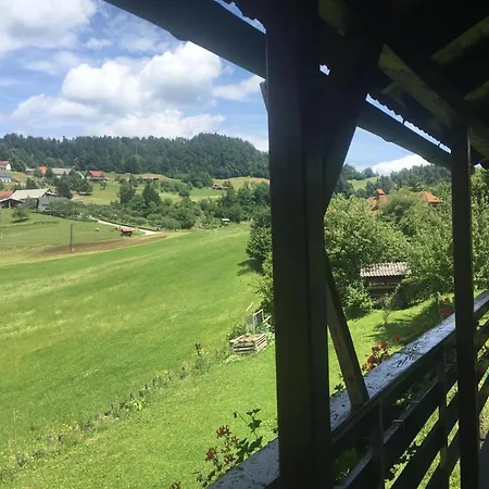 Cerne Nočitev z zajtrkom