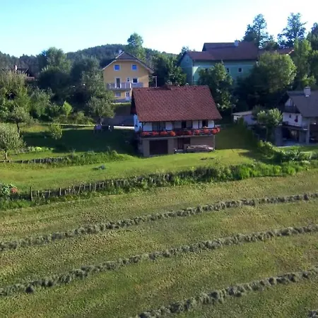 Cerne 2* Polhov Gradec
