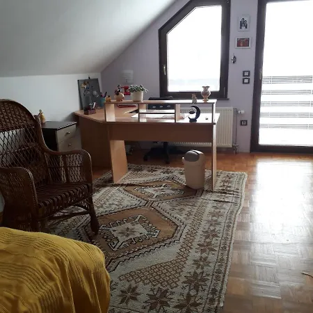 Bed and breakfast Cerne 2*